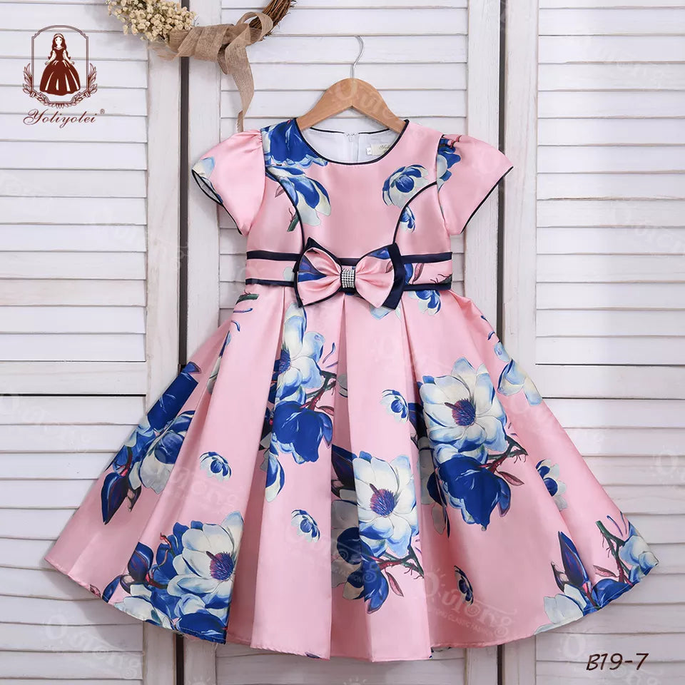 B19-7 Elegant Mediterranean Style Satin Girl Dress Retro Court Pattern Girls Dresses for Party Costumes, Opening Ceremony Kids Wear